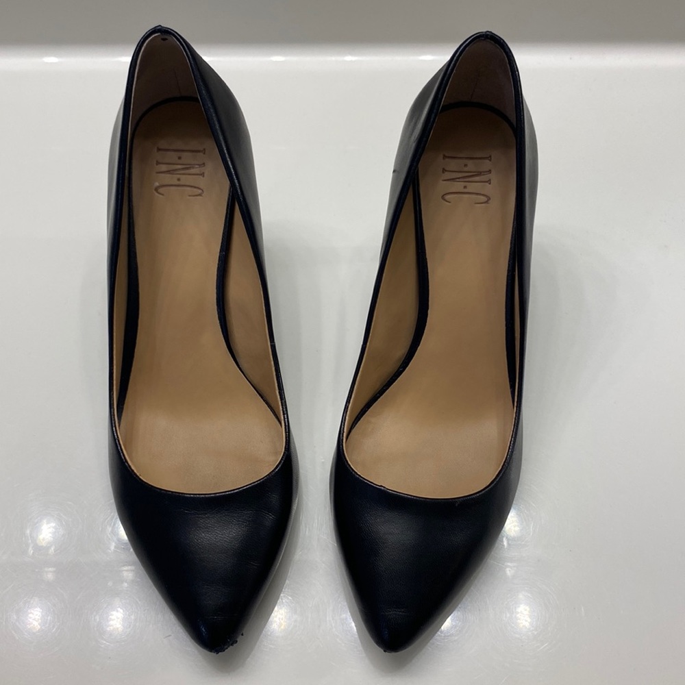 International Concept black high heel shoes